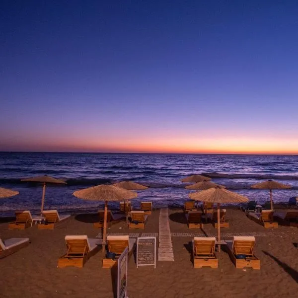 Romantic Palace Beach Apartments, hotel in Agios Gordios