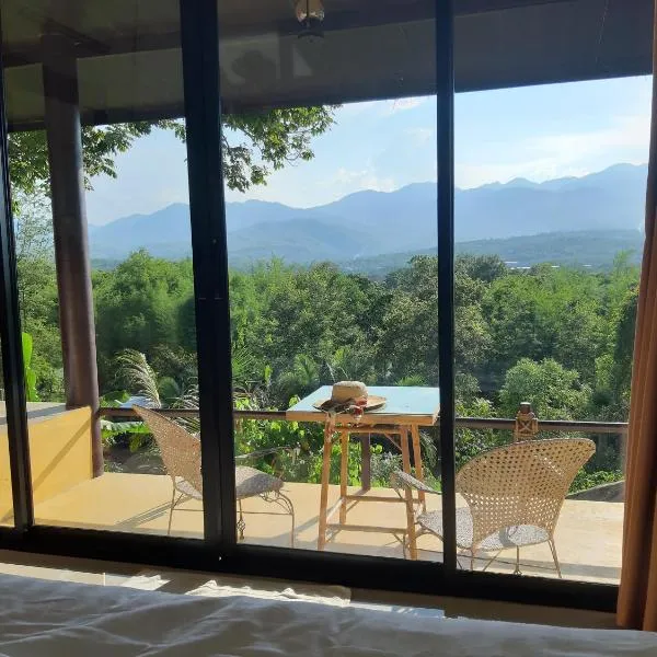 Chang Pai Hill, hotel v destinaci Pai