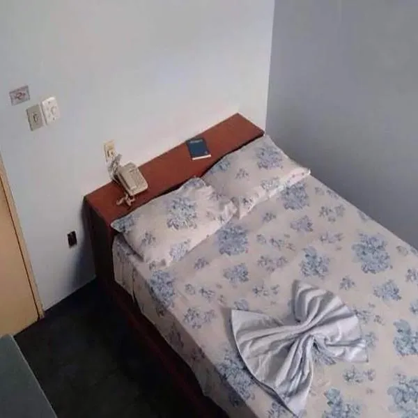 Hotel Pousa La, hotel in Cosmópolis