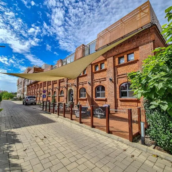 Antonińska Hotel & Apartamenty, hotel v destinácii Leszno