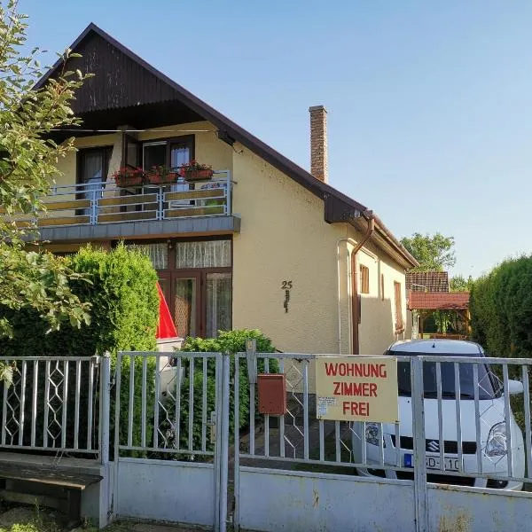 Anna Ház, hotel v destinácii Balatonkeresztúr