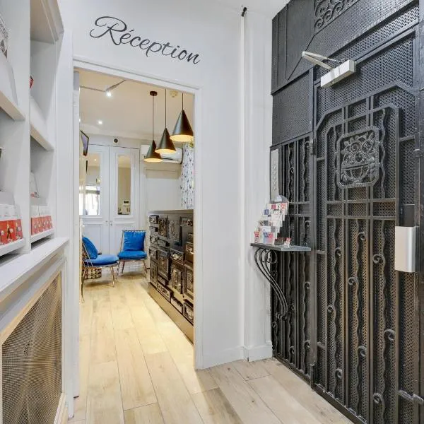 Hotel Riviera Elysees, хотел в Париж