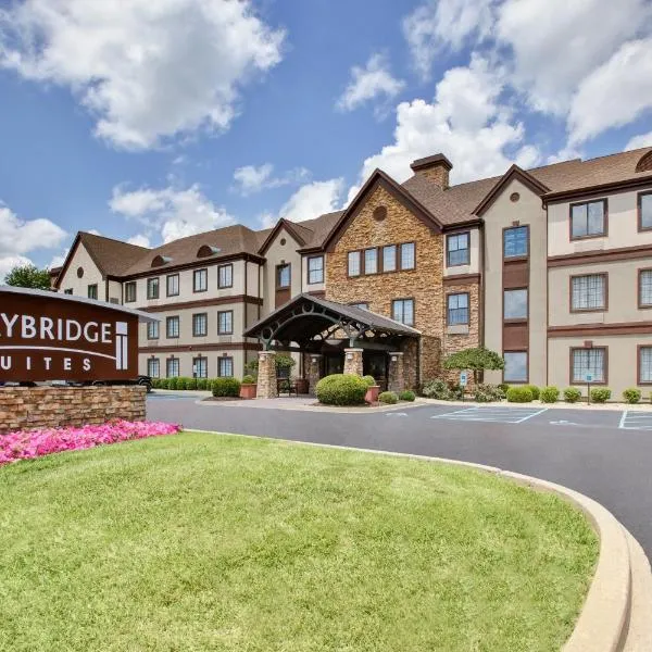 Staybridge Suites Louisville - East, an IHG Hotel, hotel di Fisherville