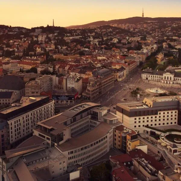 Crowne Plaza Bratislava by IHG, готель у Братиславі