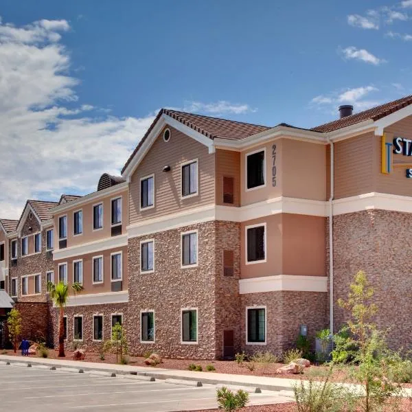 Staybridge Suites Tucson Airport, an IHG Hotel, viešbutis mieste Drexel Heights