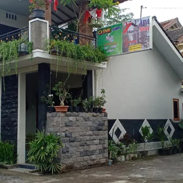 ADA Homestay, מלון בבורובודור