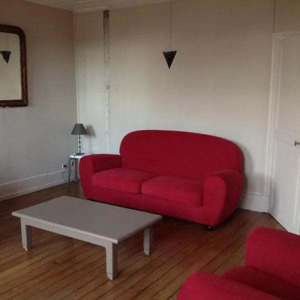 Appartement en centre ville โรงแรมในเนอแวร์