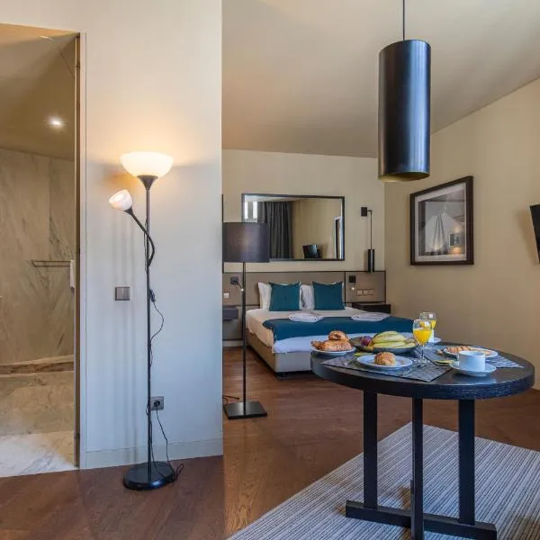 8 Building Apartments