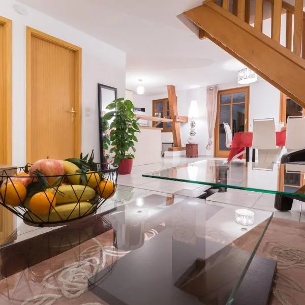 Au Cocon des Cigognes, hotel v destinaci Sigolsheim