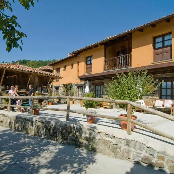 Viesnīca Casa Les Pedroses pilsētā Villamorey