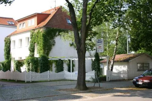 Apart Hotel Taucha, hotel sa Krostitz