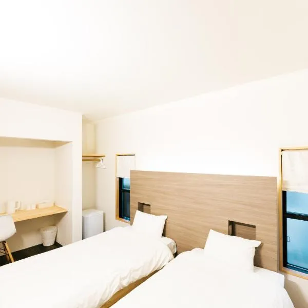 B&B MIKAWA Info Centre - Kanazawa Fish Harbour, hotel in Kanazawa