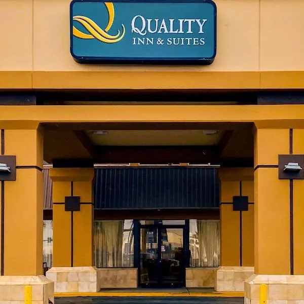 Quality Inn & Suites Airport, hotell i El Paso