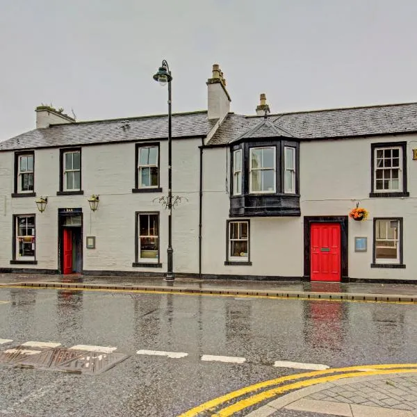 Kinloch Arms Hotel、カーヌスティのホテル