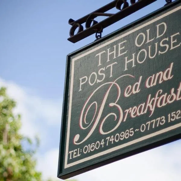 The Old Post House, hotel em Great Creaton