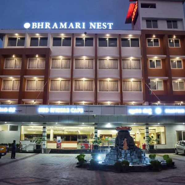 Bhramari Nest، فندق في Subrahmanya