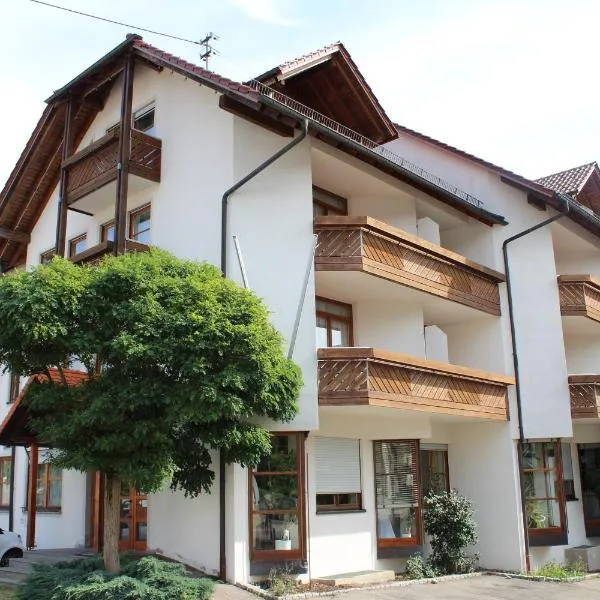 Landhotel Hirsch, hotel a Gomadingen