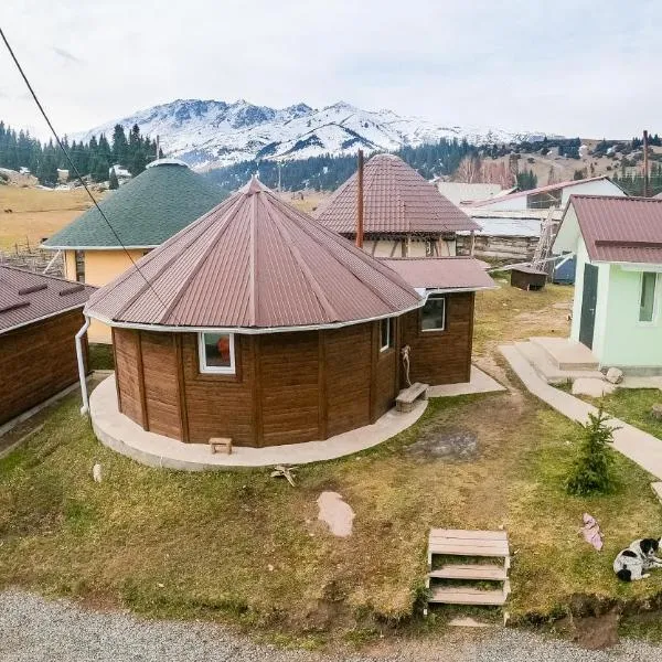 Alakol-Jyrgalan Guest House, hotel in Dzhergalan