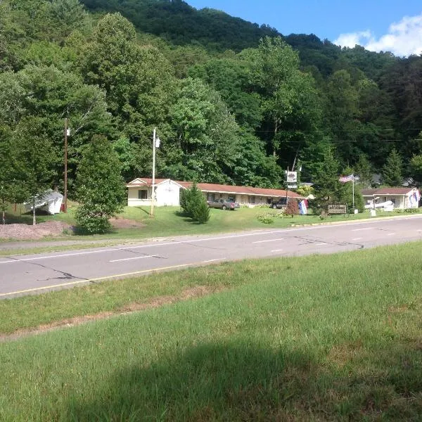 Lucky 7/ Rainbow motel, hotel in Ducktown