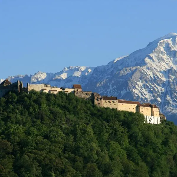 Rem's Pension, hotel a Rîşnov