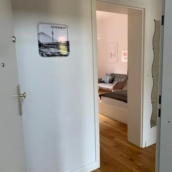 Feel-Good Apartment In Mannheim-Neckarau, hotel v destinaci Mannheim