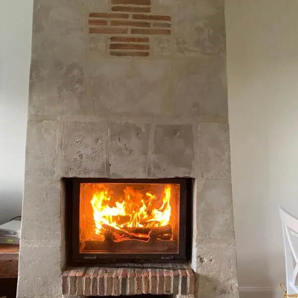 La Longere du Haras, ξενοδοχείο σε Manerbe