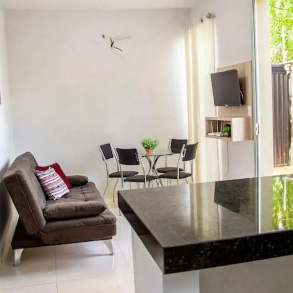 Apartamento novo e completo no Centro de Palmas c/ internet, hotel em Palmas