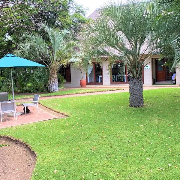 Safari Club Guest Lodge OR Tambo International Airport, hotel a Kempton Park