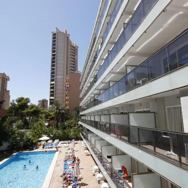 Hotel Perla, hotel em Benidorm