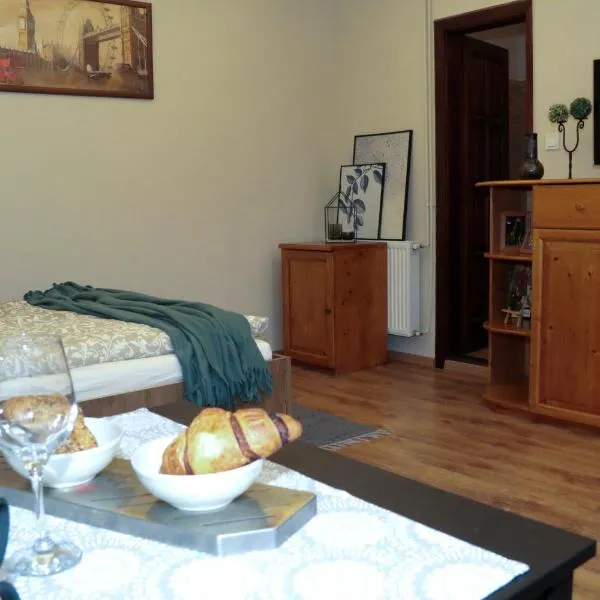 Pálma Apartmanok szálláshely Százhalombatta 6a, hotel v destinaci Százhalombatta