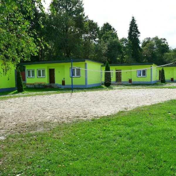 Kompleks Rekreacyjno-Wypoczynkowy i Restauracja STRUMYK, hotel a Jordanów