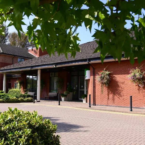 Holiday Inn Telford Ironbridge, an IHG Hotel, hotel in Lilleshall