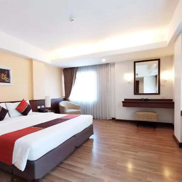 Avion Hotel, hotel em Lat Krabang