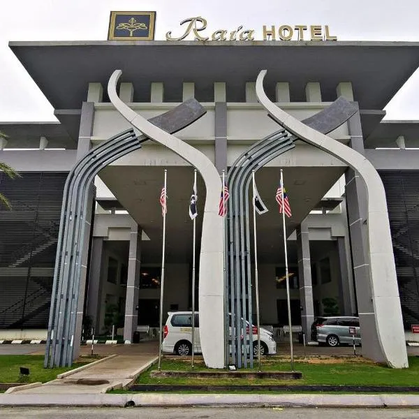 Raia Hotel & Convention Centre Terengganu, hotel in Kampong Pengkalan Maras