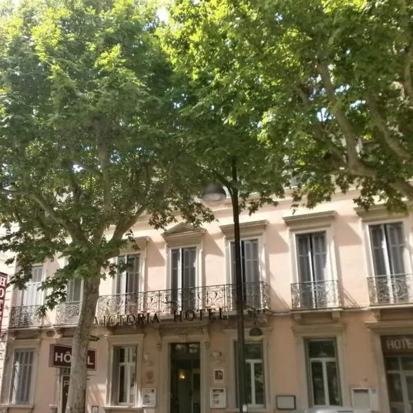 Hôtel Le Victoria, hotel em Draguignan