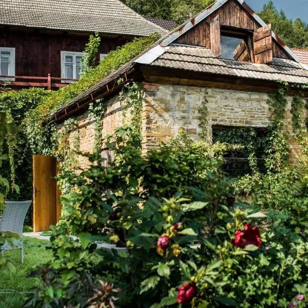 Mała Kuźnia, hotel in Lanckorona