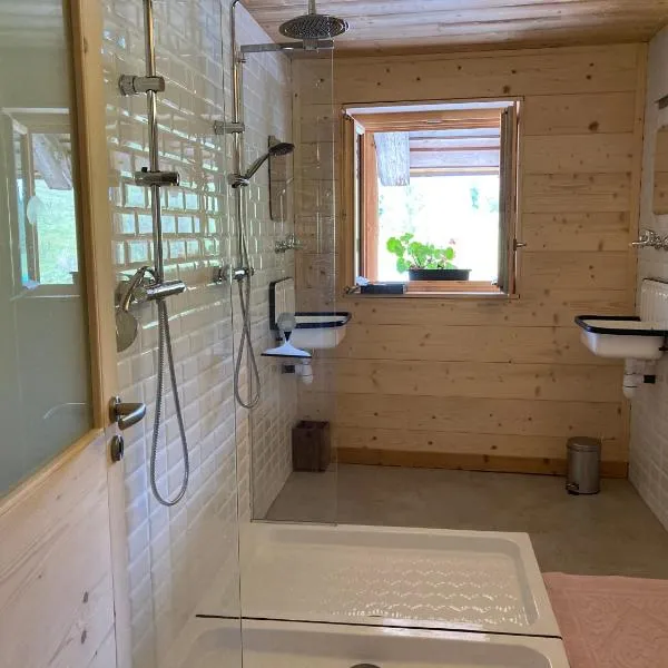 Ferme des Moines, hotel v destinaci Pontarlier