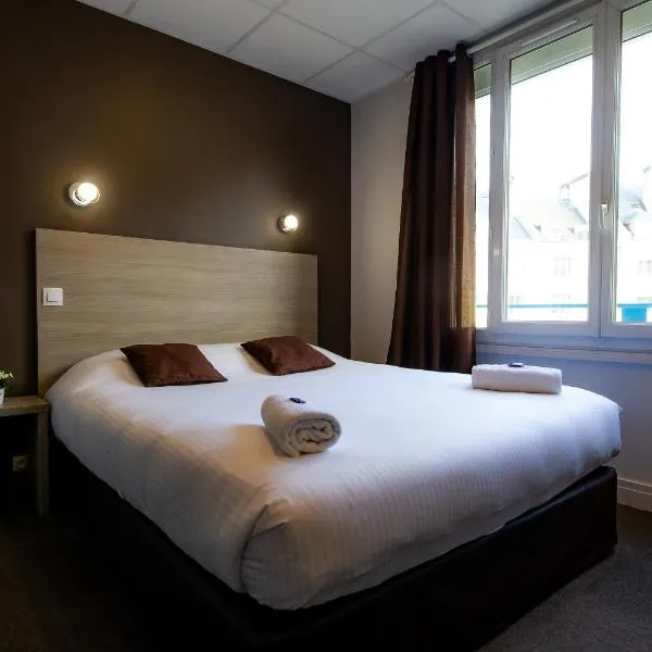 Logis Hotel Du Chateau, hotel a Caen