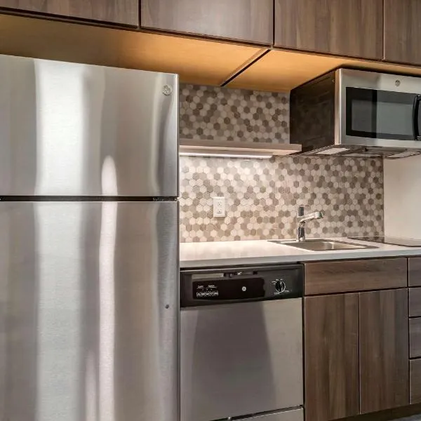 MainStay Suites Waukee-West Des Moines, hotel v destinaci Waukee