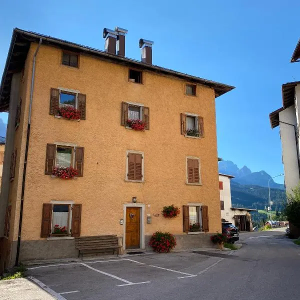 Appartamenti Benvenuti, hotel v destinácii Padola