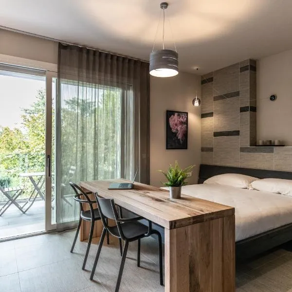 SEI Garda Apartments, khách sạn ở Peschiera del Garda