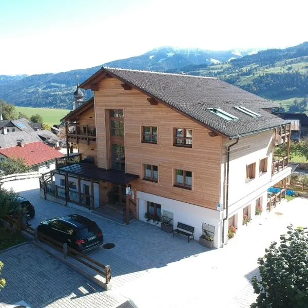 Schneekristall, hotel in Aich