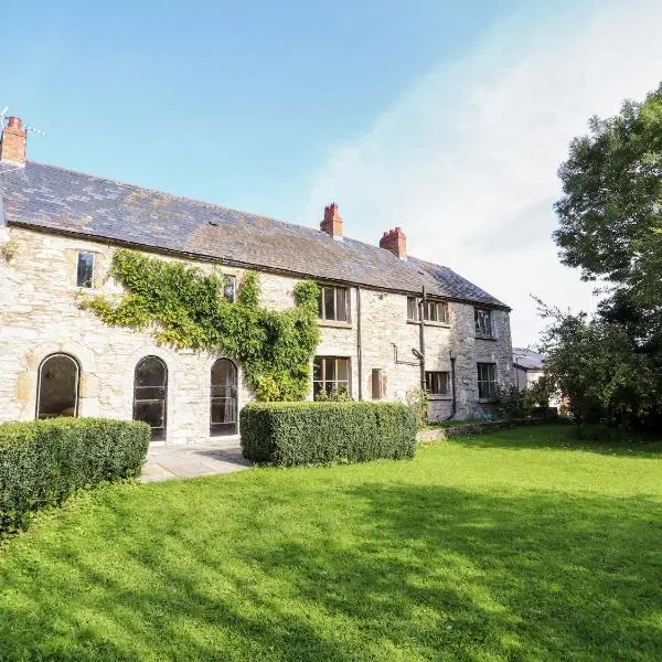 Abbey Cottage, hotel in Denbigh
