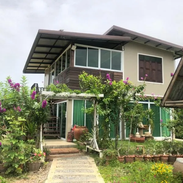 BanLomLak, hotel in Ban Khlong Krachong