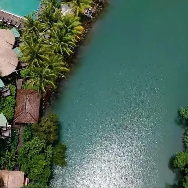 Aana Resort & Spa, hotel in Ban Bang Bao