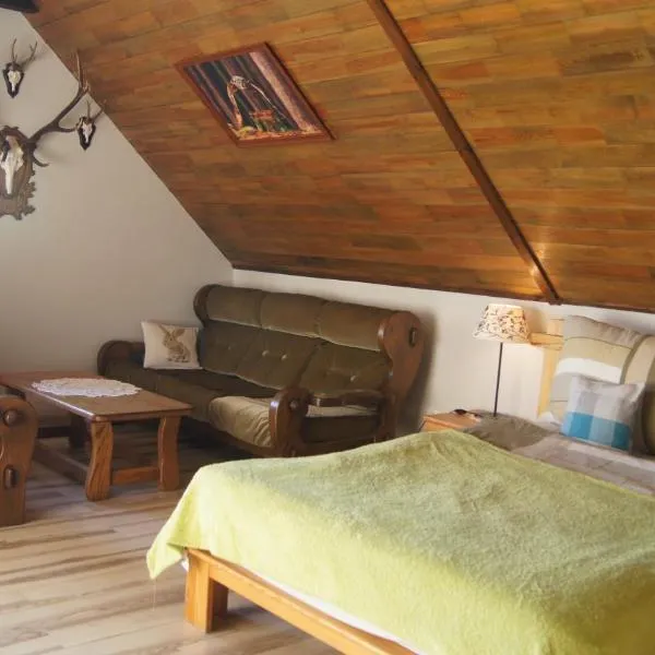 Leśny Domek Męcikał, hotel v destinaci Męcikał