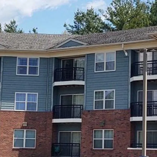Smart Suites on the Hill, hotel v destinaci South Burlington
