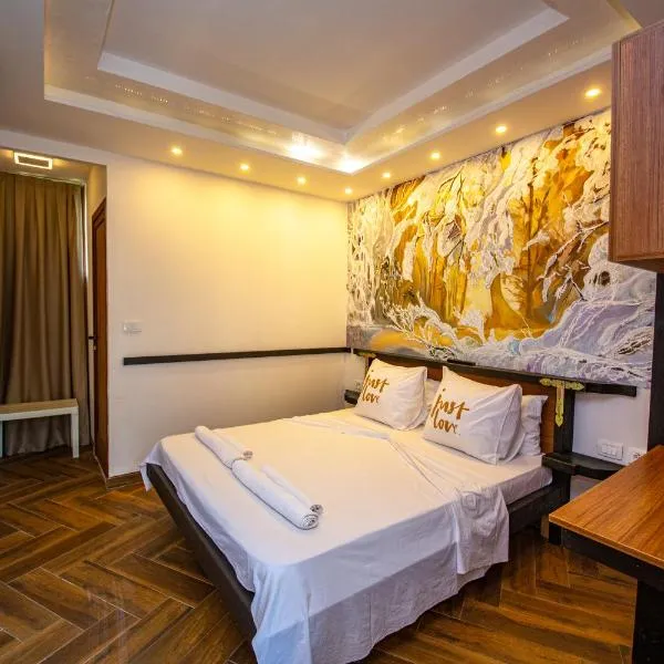 Hotel Legjenda, hotel v destinaci Shkodër