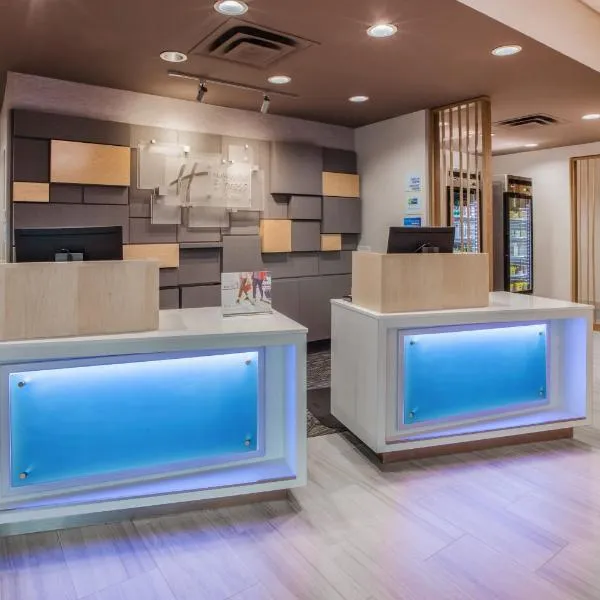 Holiday Inn Express & Suites - Edmonton SW – Windermere by IHG, hôtel à Edmonton