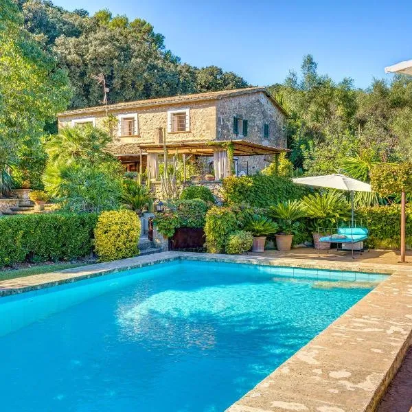 Ca les Estamenyes, hotel in Pollença